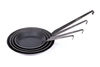 Stalowa patelnia "Cygańska" kuta Petromax SP28 z rączką, śr 28 cm